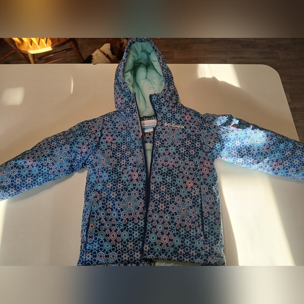 Girls Columbia winter jacket size xs